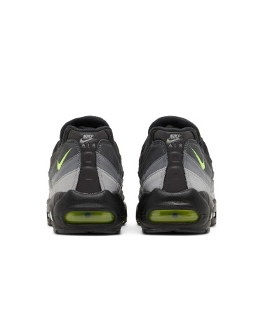 Nike 72 black neon hot sale