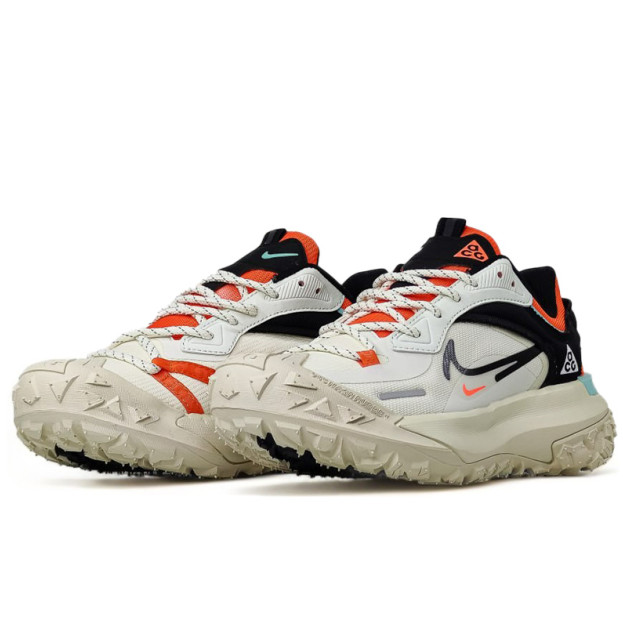 Nike ACG Mountain Fly Beige Orange