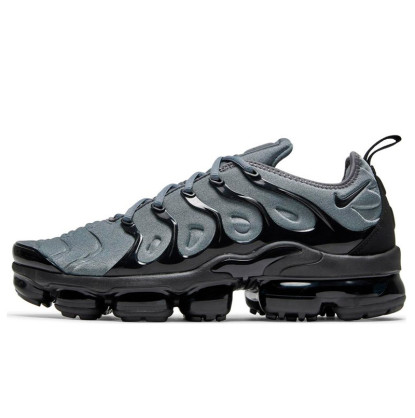 Nike 110 vapormax top