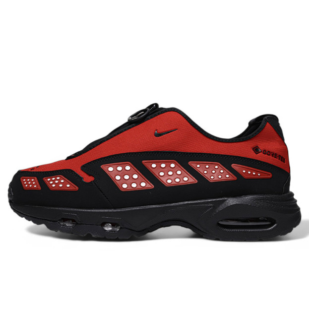 Nike Air Max Sunder Gore-Tex Hyper Crimson