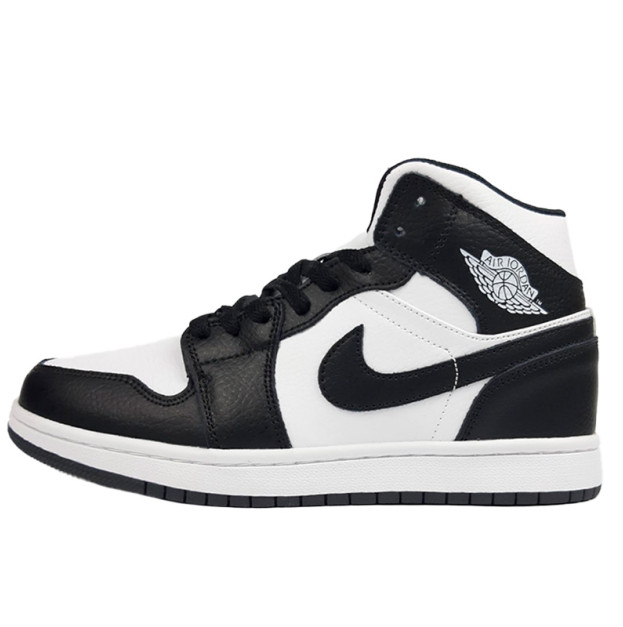 Jordan 1 Retro High Black White Winter З ХУТРОМ