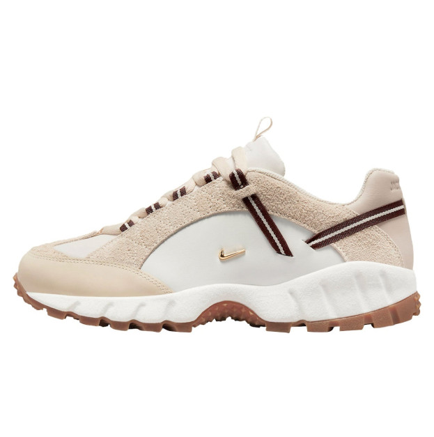Nike Air Humara LX Jacquemus Light Bone Gold DR0420-001