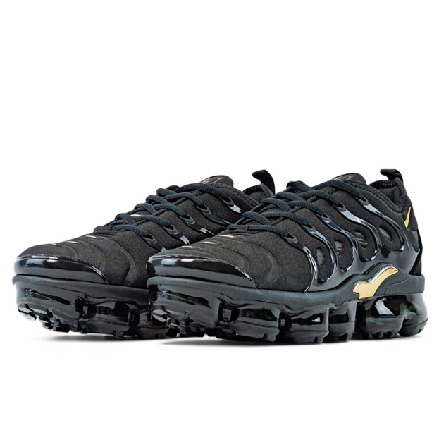 Nike Air VaporMax Plus Black Gold