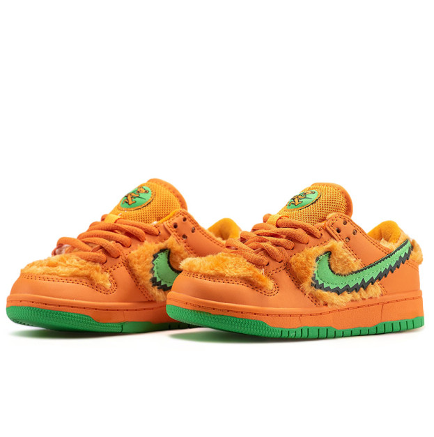 Nike SB Dunk Low Grateful Dead Bears Orange