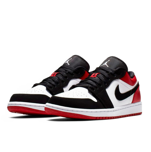 Jordan 1 Retro Low Black Toe 553558-116