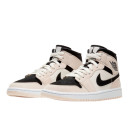 Jordan 1 Retro Mid Barely Orange BQ6472-800