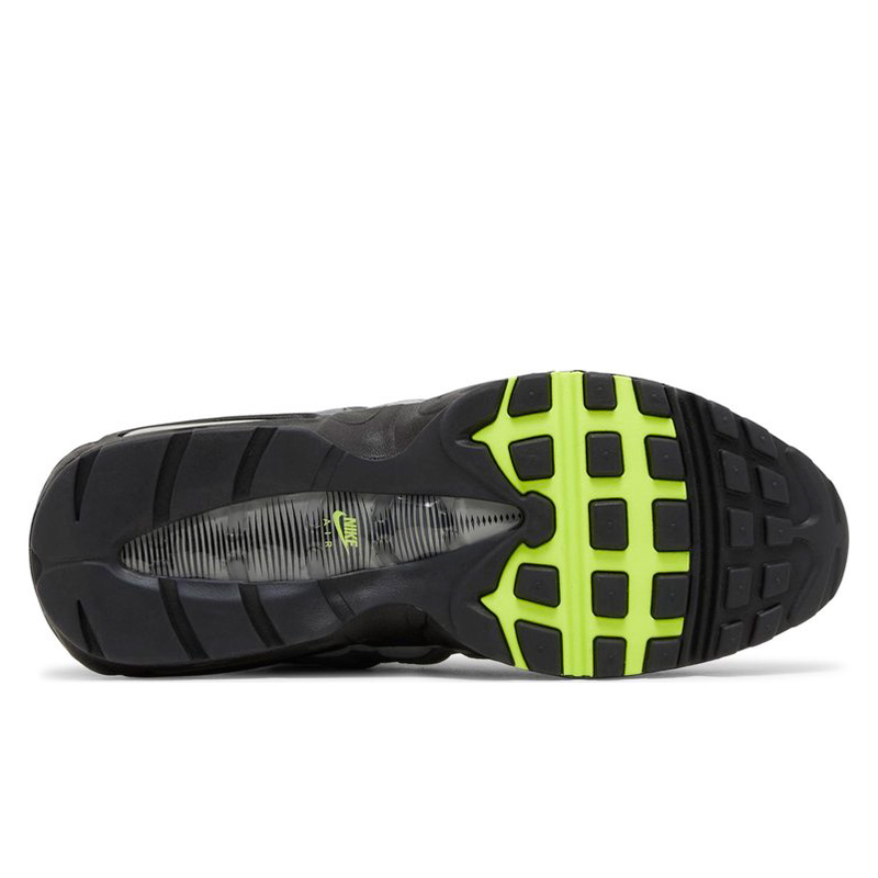 Nike air 72 neon top
