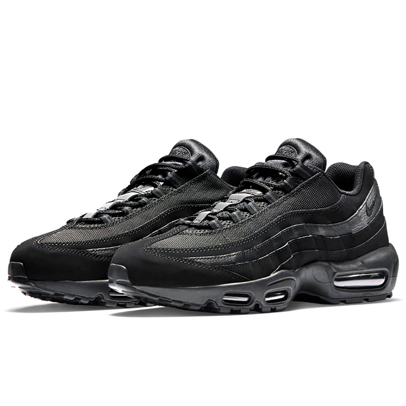 Nike air 95 black and white store