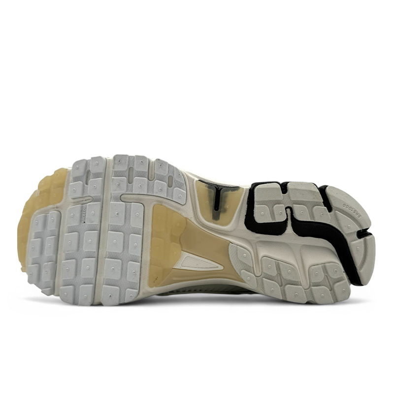 Nike 110 white clearance