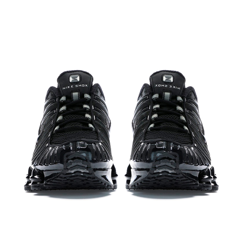 BV1127 001 SHOX TL Triple Black