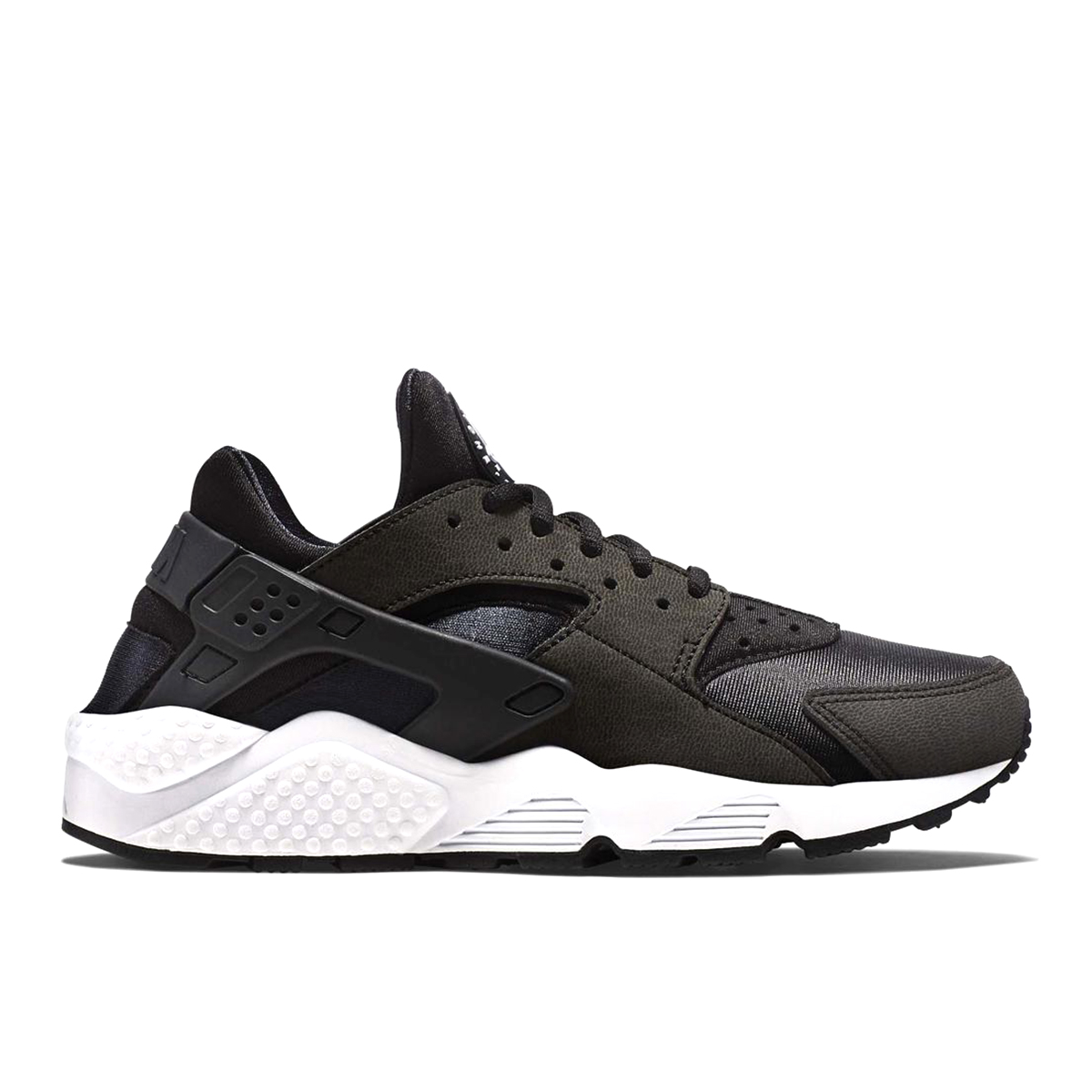 634835 006 Air Huarache Black White