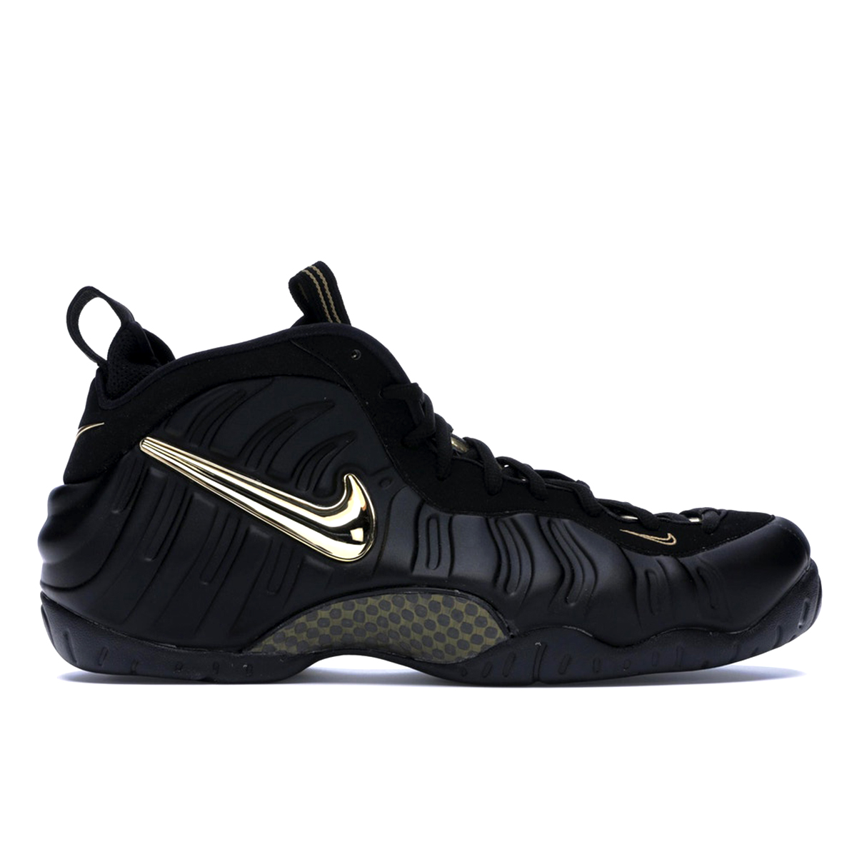 Nike air foamposite black and white outlet