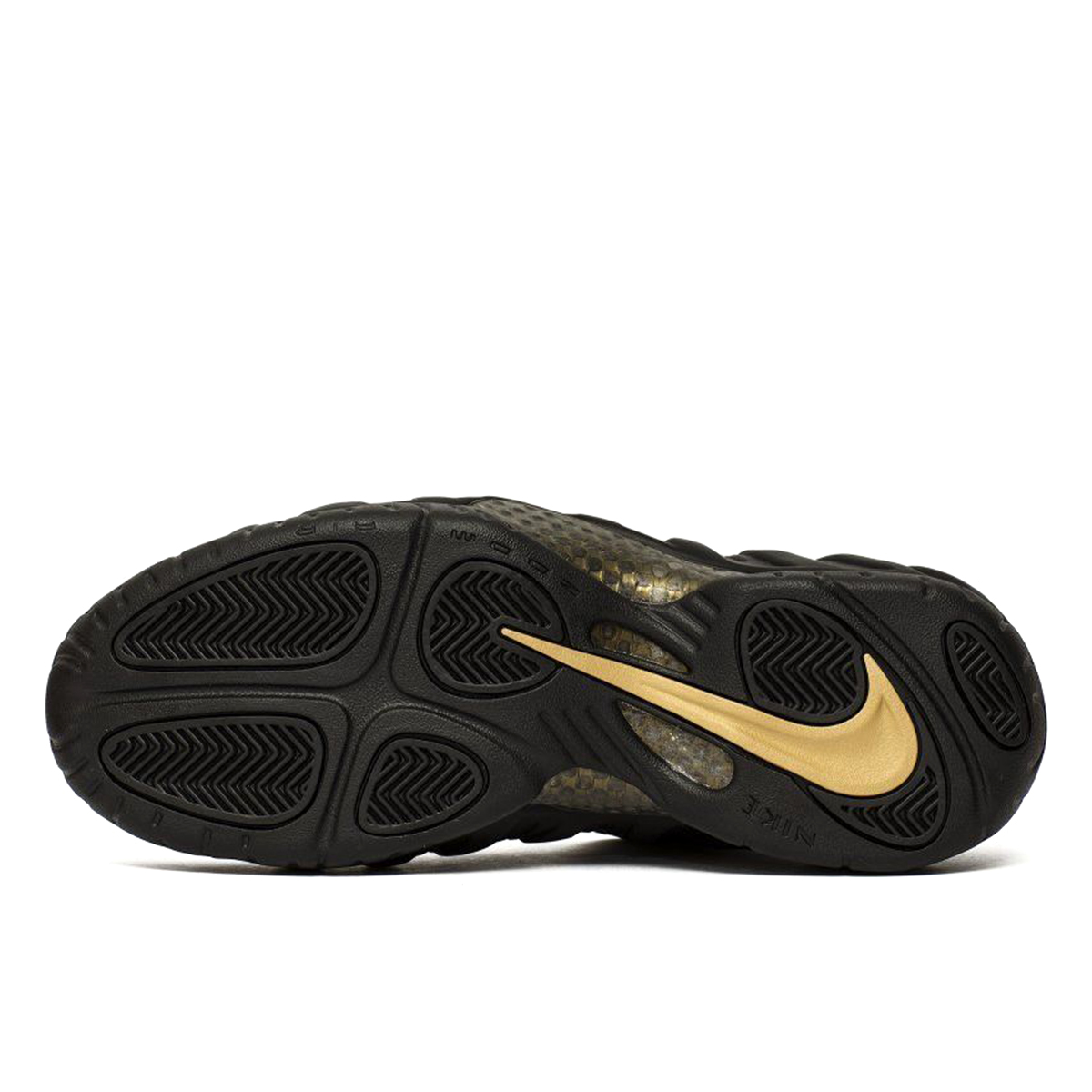 Foamposite pro black metallic gold top